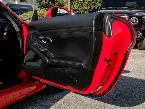 Used 2014 Porsche Boxster S RWD image 38