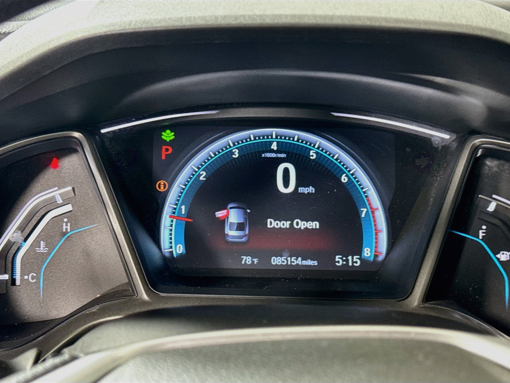 Used 2018 Honda Civic EX image 12