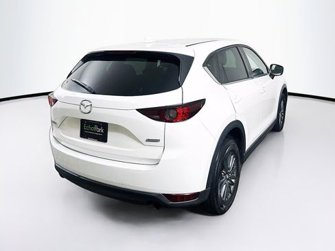 Used 2017 MAZDA CX-5 Touring w/ Preferred Equipment Package FWD image 9