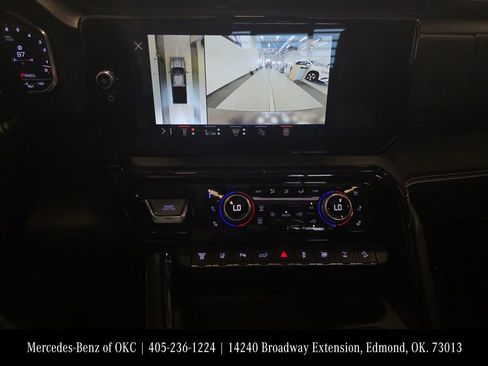 Used 2025 GMC Sierra 2500 AT4X AWD/4WD image 10