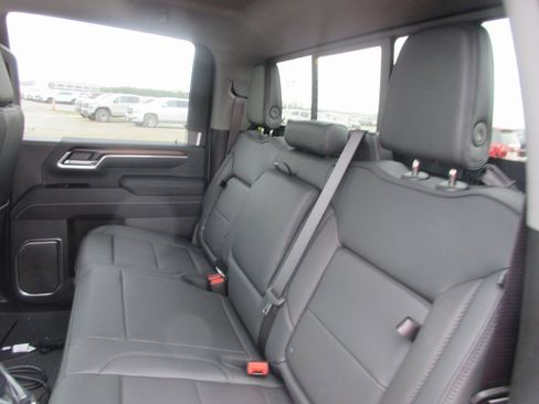 New 2026 GMC Sierra 2500 Denali image 15