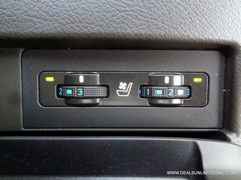 Used 2010 Lexus RX 350 AWD w/ Premium Pkg image 12