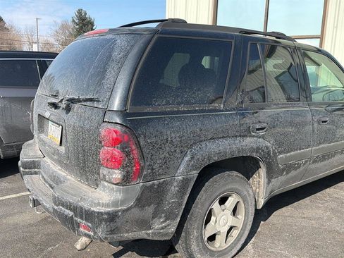 Used 2005 Chevrolet TrailBlazer LS w/ LS Preferred Equipment Group image 5