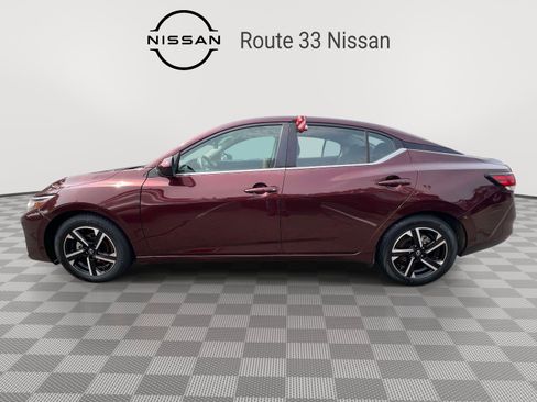Used 2025 Nissan Sentra SV FWD image 5