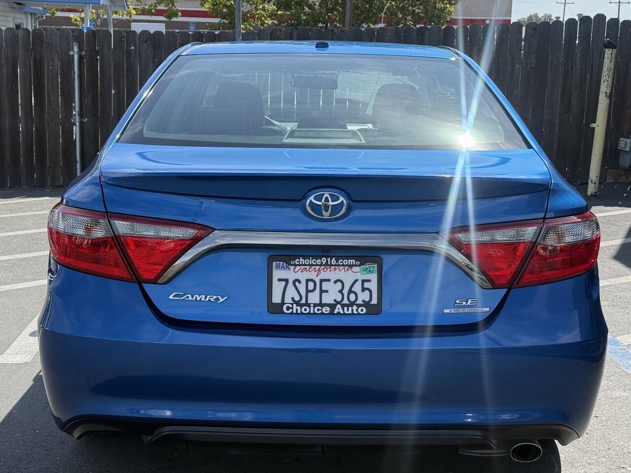 Used 2016 Toyota Camry SE FWD image 5