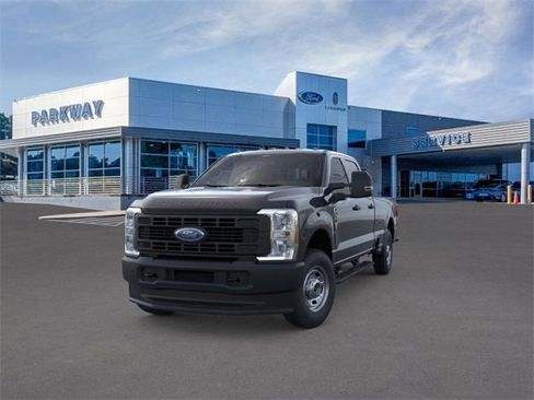 New 2026 Ford F350 XL image 2