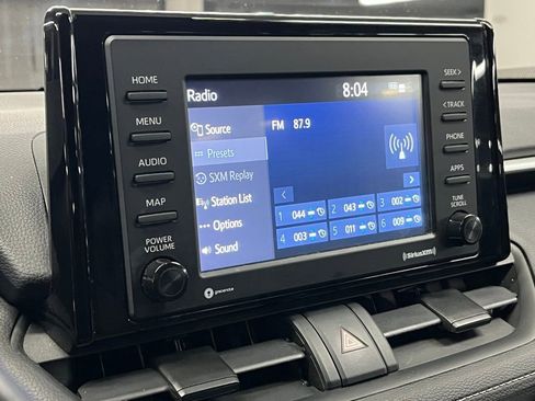 Used 2020 Toyota RAV4 XLE image 27