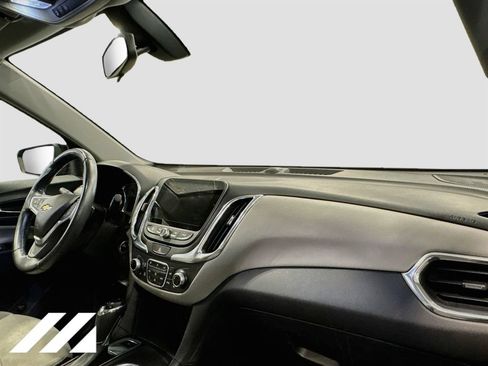 Used 2018 Chevrolet Equinox LT w/ Sun & Infotainment Package AWD/4WD image 28