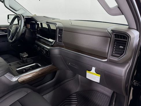 New 2026 Chevrolet Silverado 1500 RST AWD/4WD image 25