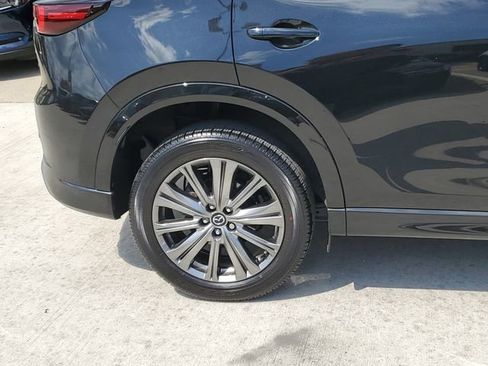 Certified 2025 MAZDA CX-5 Signature AWD/4WD image 5