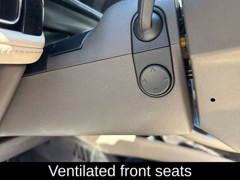 Used 2021 Lincoln Nautilus Reserve image 29