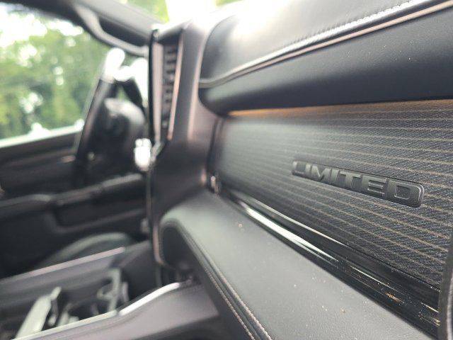 Used 2022 RAM 2500 Limited AWD/4WD image 24