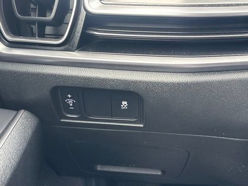 Used 2024 Kia Sorento S w/ Panoramic Sunroof Package FWD image 19