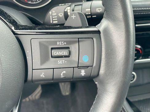 Certified 2023 Nissan Rogue SL w/ SL Premium Package image 19