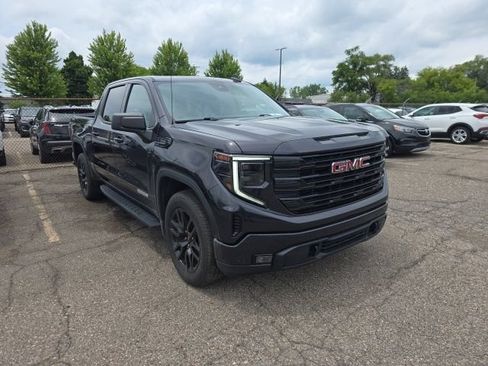 Certified 2023 GMC Sierra 1500 Elevation AWD/4WD image 3