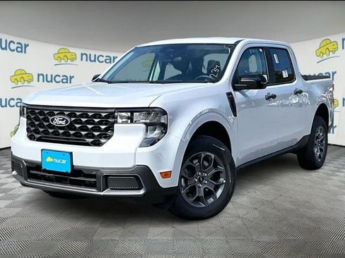 New 2025 Ford Maverick XLT w/ XLT Luxury Package FWD image 3