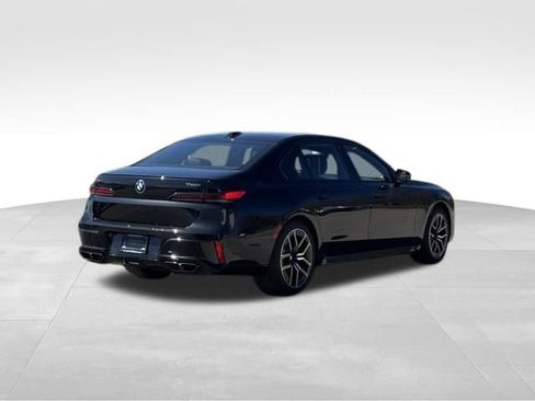 New 2026 BMW 760i xDrive w/ Premium Package AWD/4WD image 6