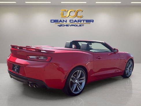 Used 2017 Chevrolet Camaro LT RWD image 7