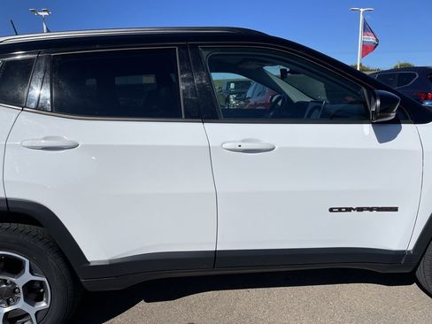 Used 2022 Jeep Compass Trailhawk w/ Trailhawk Convenience Group image 25