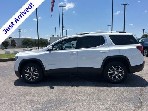 Used 2022 GMC Acadia SLE w/ Driver Convenience Package FWD image 6