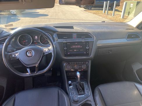 Used 2018 Volkswagen Tiguan S image 7