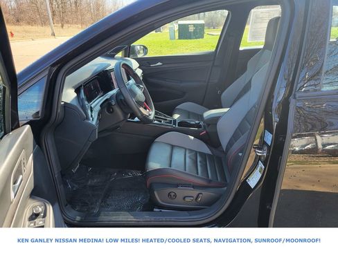 Used 2024 Volkswagen GTI Autobahn image 39