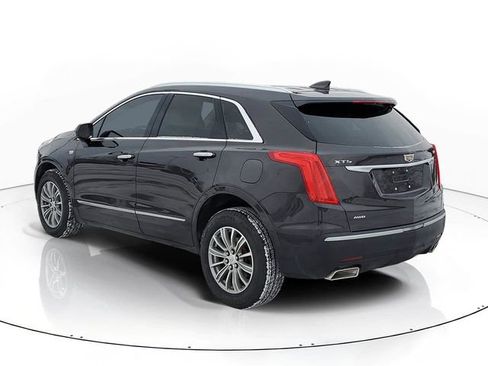 Used 2017 Cadillac XT5 Luxury image 4