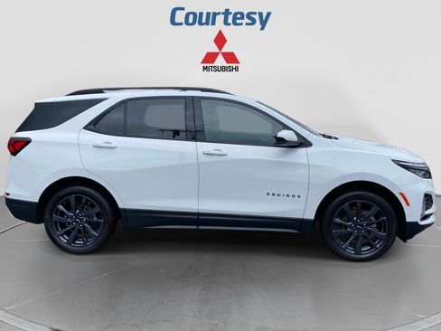Used 2024 Chevrolet Equinox RS AWD/4WD image 9