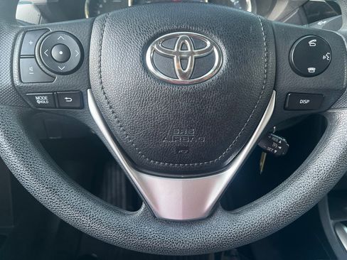 Used 2014 Toyota Corolla L image 17
