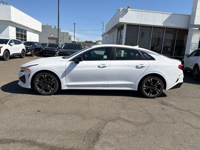 Used 2024 Kia K5 GT-Line w/ GT-Line Premium Package FWD image 3
