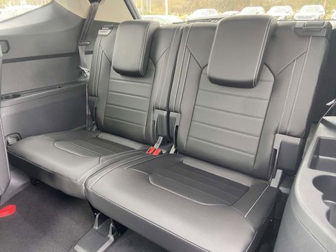 New 2026 Volkswagen Atlas SEL AWD/4WD image 13