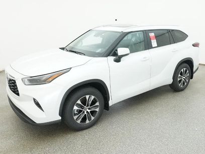 New 2025 Toyota Highlander XLE
