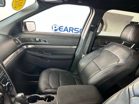 Used 2019 Ford Explorer Sport AWD/4WD image 24