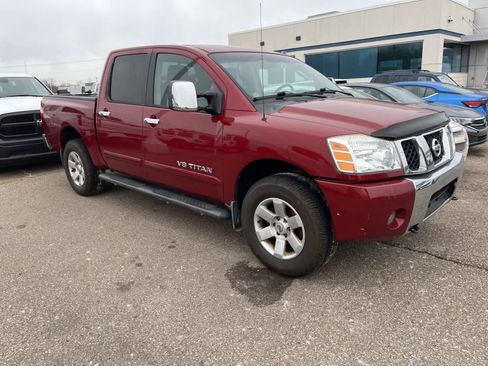 Used 2006 Nissan Titan LE w/ (S01) Side-Airbag Pkg w/ VDC image 21