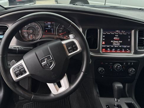 Used 2014 Dodge Charger R/T AWD/4WD image 18
