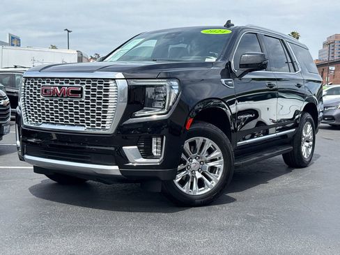 Used 2024 GMC Yukon Denali RWD image 2