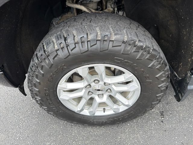 Certified 2023 Chevrolet Silverado 1500 RST AWD/4WD image 10
