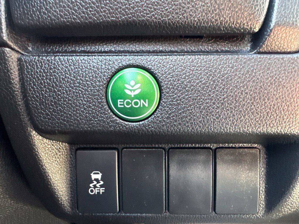 Used 2016 Honda Fit EX image 24