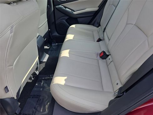 Used 2021 Subaru Impreza 2.0i Limited image 12