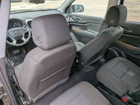 Used 2023 GMC Acadia SLE w/ Driver Convenience Package image 26