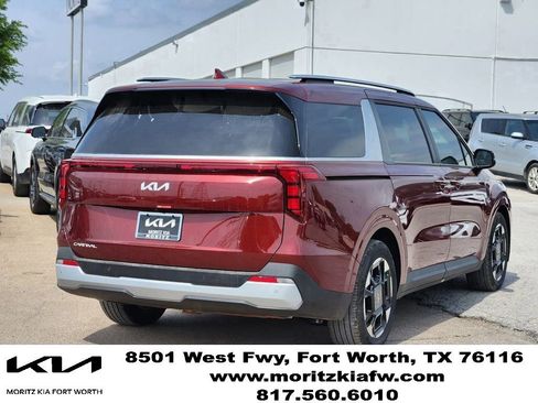 New 2026 Kia Carnival EX FWD image 4