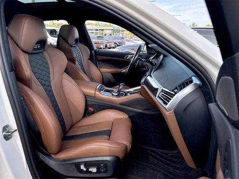 Used 2023 BMW X6 M w/ Competition Package image 28