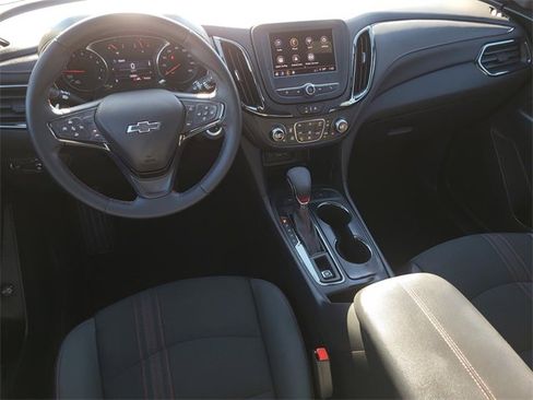 Used 2024 Chevrolet Equinox RS image 16