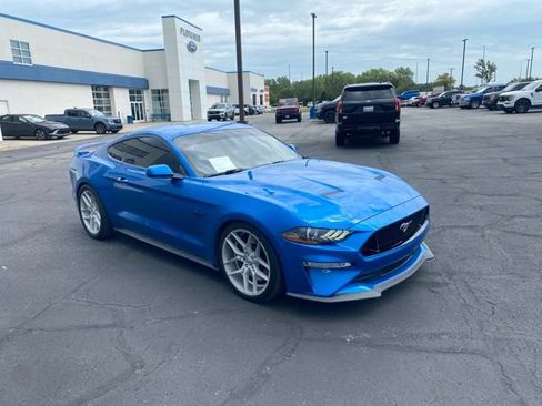 Used 2019 Ford Mustang GT w/ GT Performance Package RWD image 7