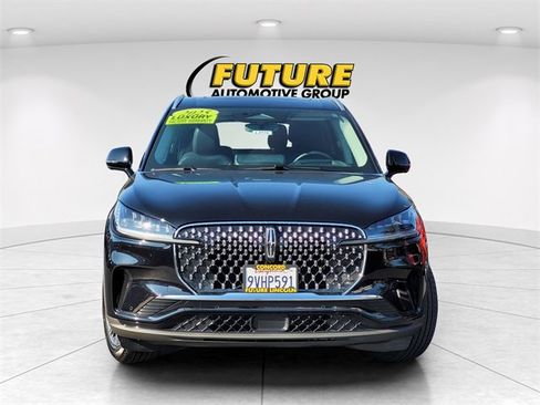 New 2025 Lincoln Aviator Premiere w/ Equipment Group 101A image 3