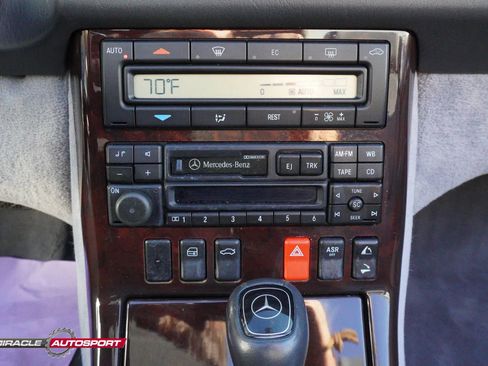 Used 1998 Mercedes-Benz SL 500 image 39