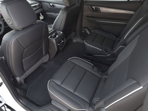 New 2026 Buick Enclave Sport Touring w/ Power Package image 33