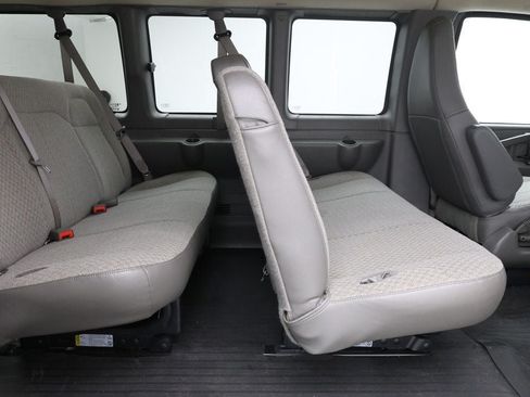 Used 2024 Chevrolet Express 3500 LS RWD image 20