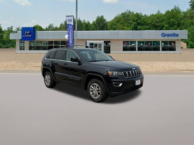 Used 2018 Jeep Grand Cherokee Laredo AWD/4WD image 5
