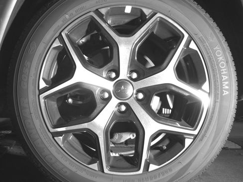 Used 2025 Jeep Compass Limited image 13